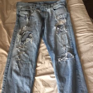 Hollister distressed/ripped jeans W32